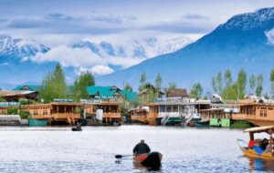 Read more about the article Kashmir Itinerary – Trip to heaven in 7 Days